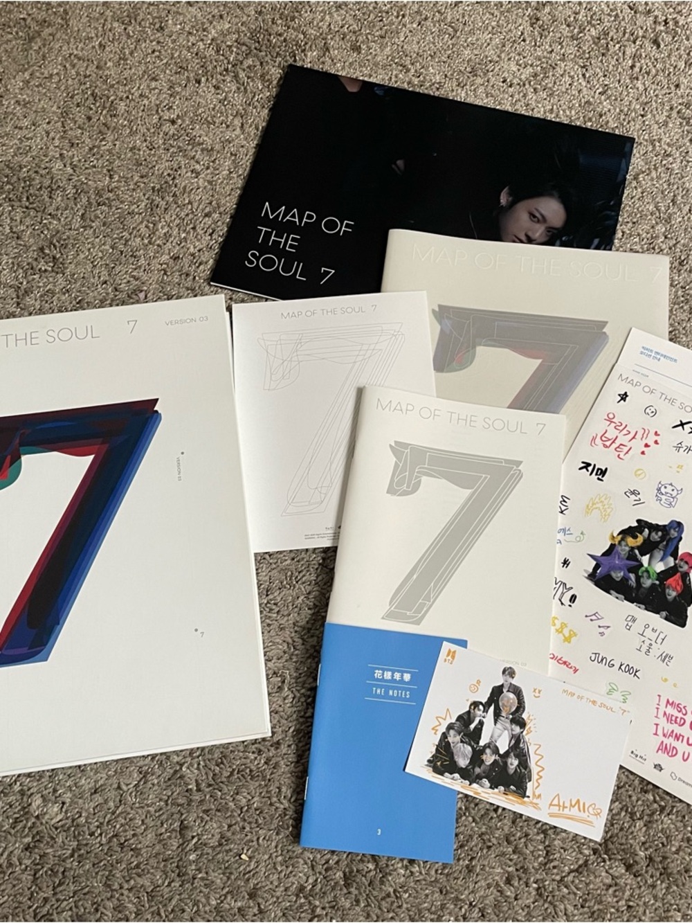 Map of the Soul 7 Ver. 03 Collector Art Book - White and Black